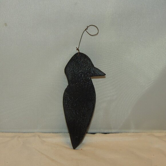 Wooden crow ornament - Picture 1 of 4